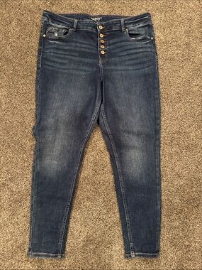 High-Rise Dark Blue Button-Fly Women’s